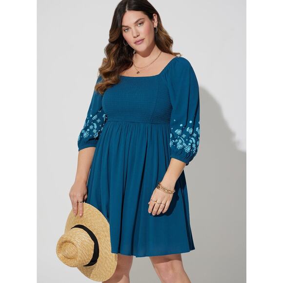 Torrid Legion Blue Floral Smocked Mini Crinkle Gauze Blouson Sleeve Dress 4X - Picture 1 of 9